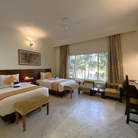 A S Hotels Кгаджураго Екстер'єр фото