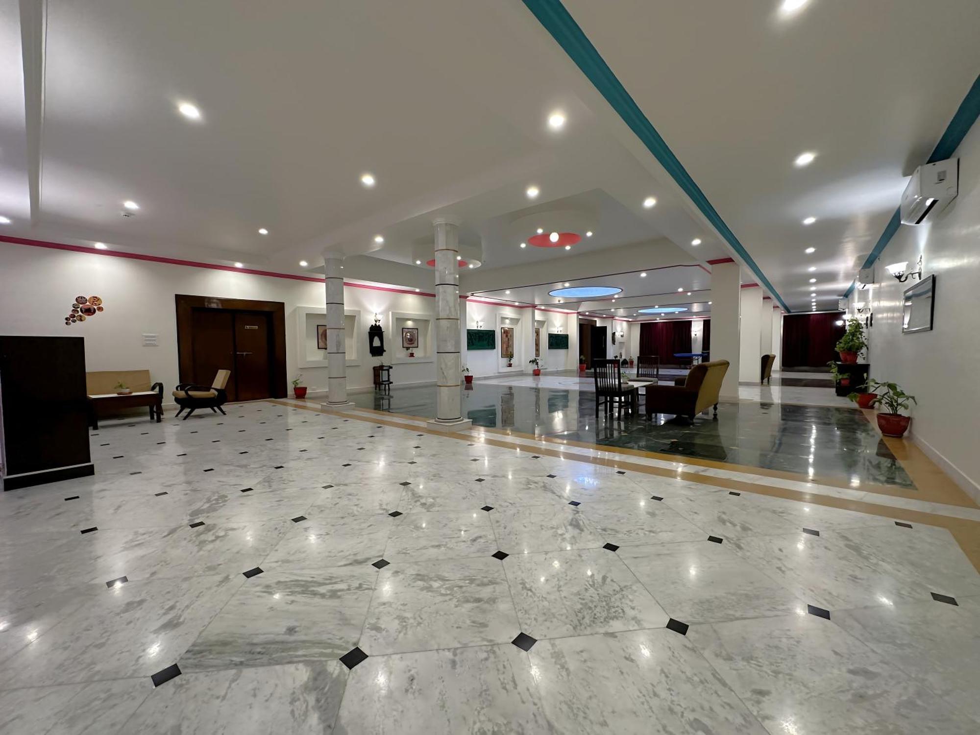 A S Hotels Кгаджураго Екстер'єр фото